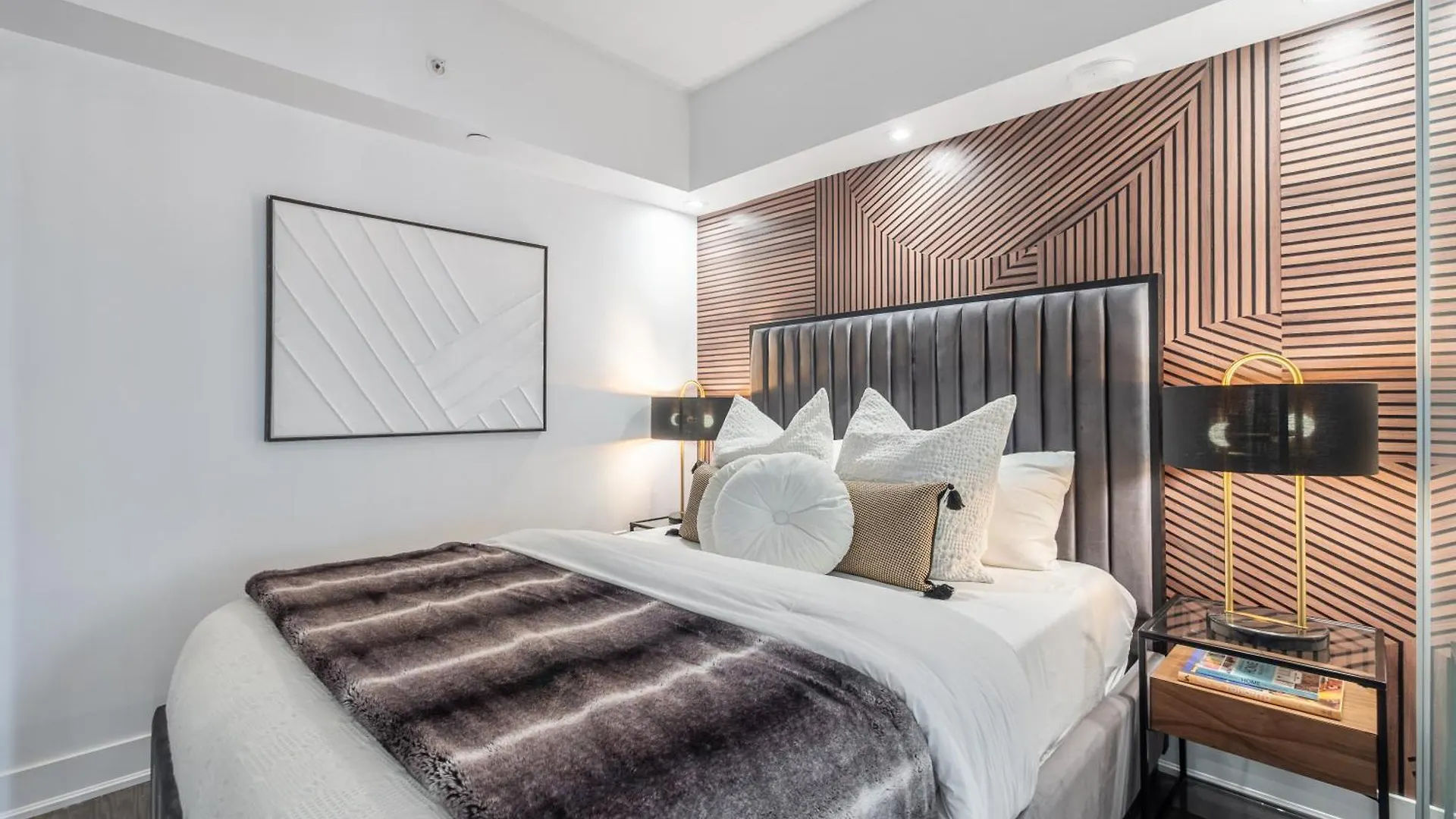 Apartment Regis Suites - Downtown Toronto - Cn Tower & Rogers Centre