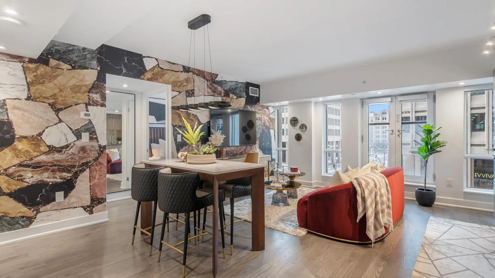 Regis Suites - Downtown Toronto - Cn Tower & Rogers Centre Apartment