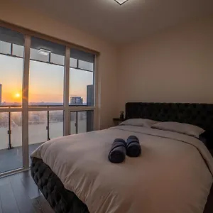  Apartment Luxury W/mesmerizing Sunset Views & Free Parking